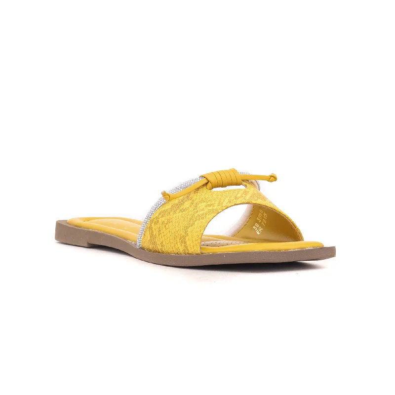 Slippers with cozy vibesYellow Formal Slipper FR7915