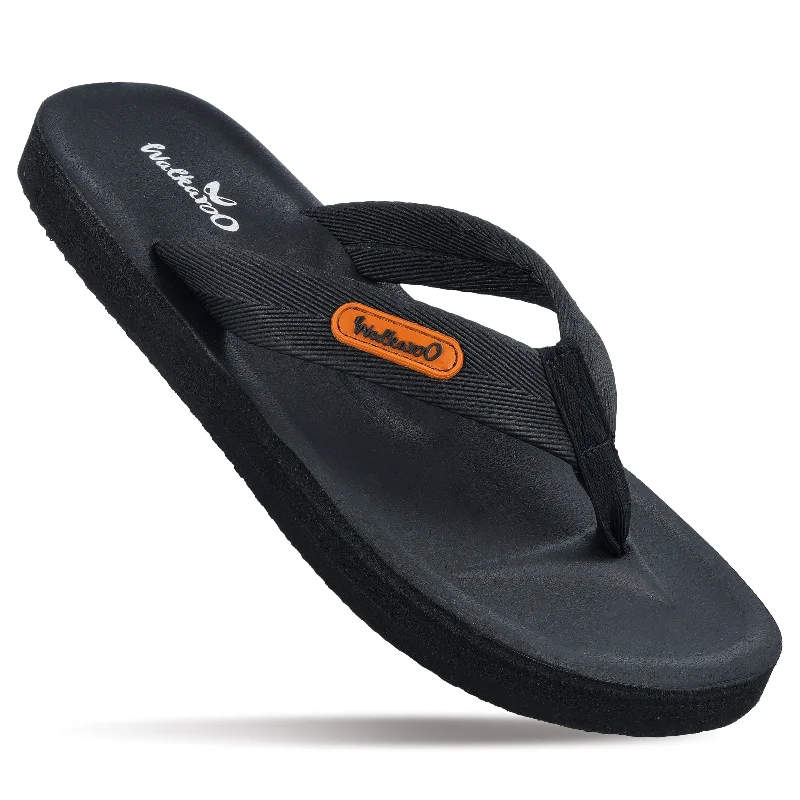 sandals with ergonomic footbed for added comfort-Walkaroo Gents Flip Flop Thong  - WC4228 Black