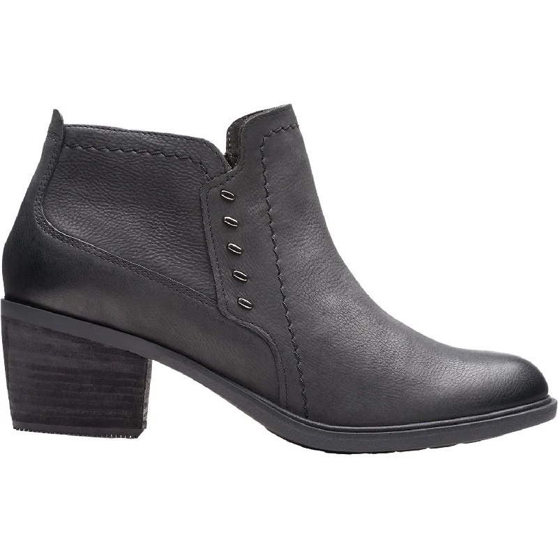 Comfortable Booties for women with classic silhouette-Women's Clarks Neva Lo Black Leather