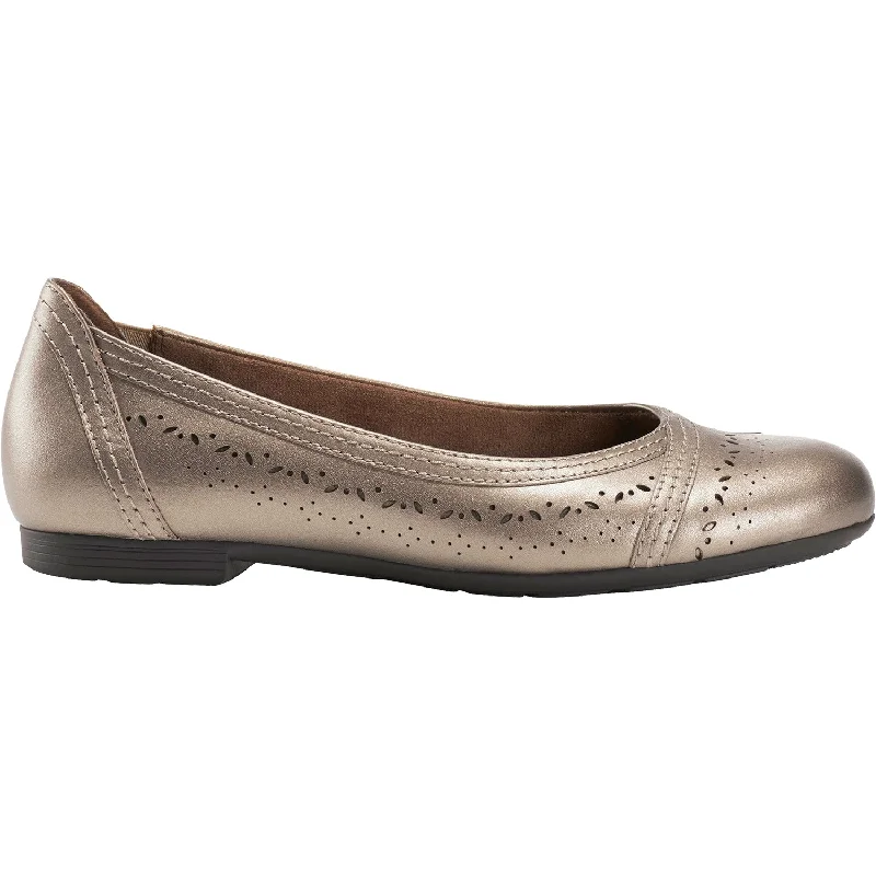 Women's Earth Nova Platinum Leather