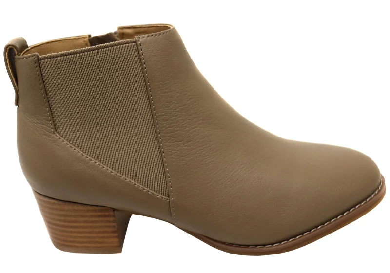 Ankle boots with ankle warmth-Hush Puppies Corey Womens Leather Comfortable Mid Heel Ankle Boots