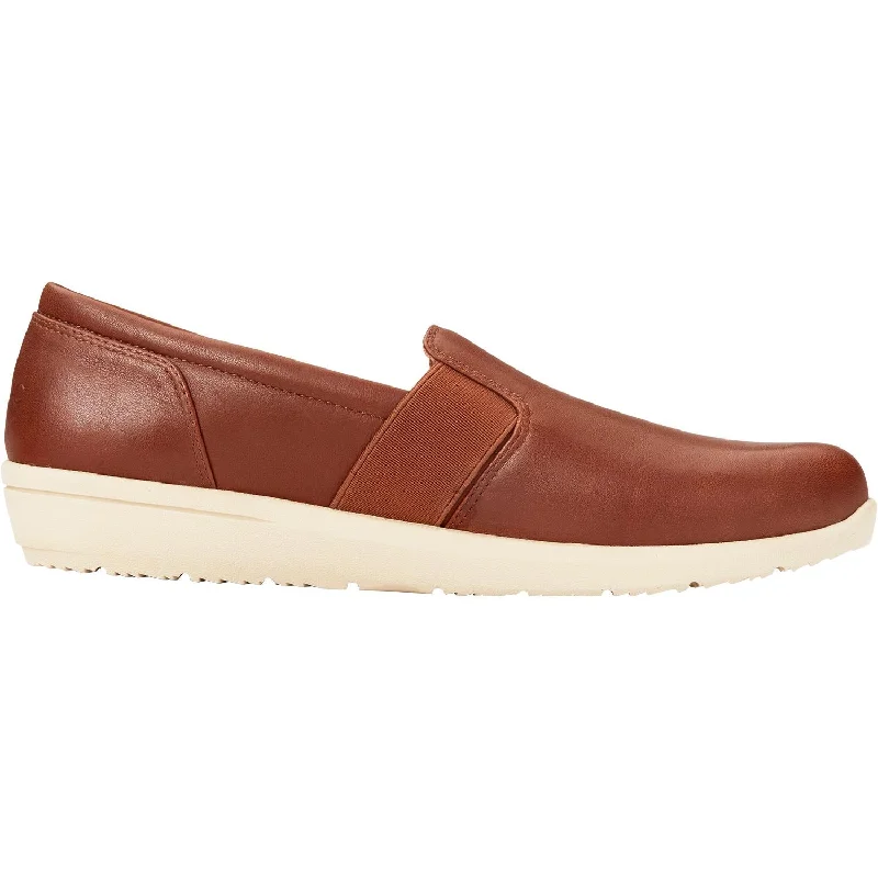 Casual shoes with dual-tone stitching-Women's Vionic Gianna Mocha Leather