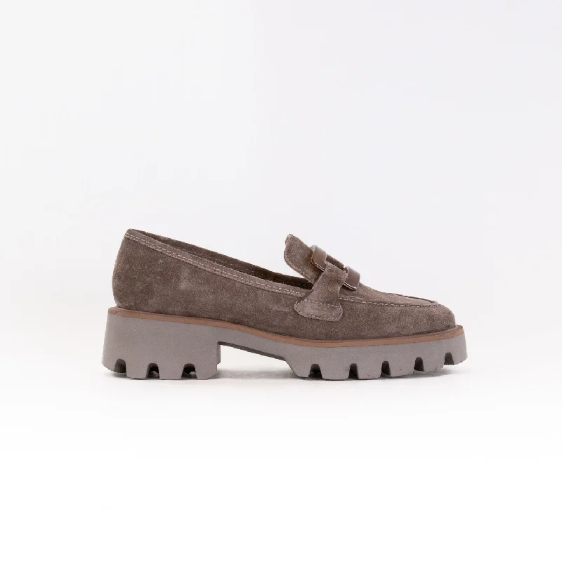 ARA Oleander (Women's) - Sesame Suede